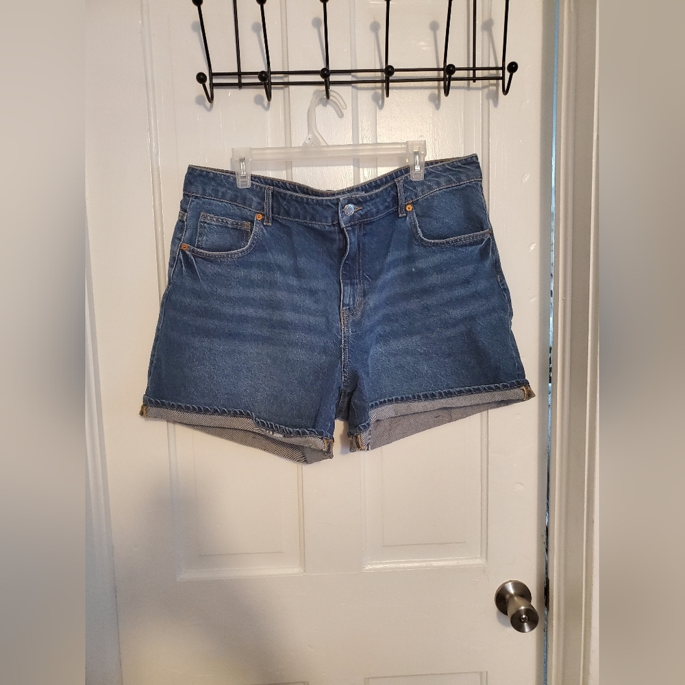 H&M Blue Jean Shorts Relaxed Fit